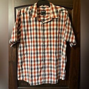 Marmot Red and Blue Casual Button Down Shirt